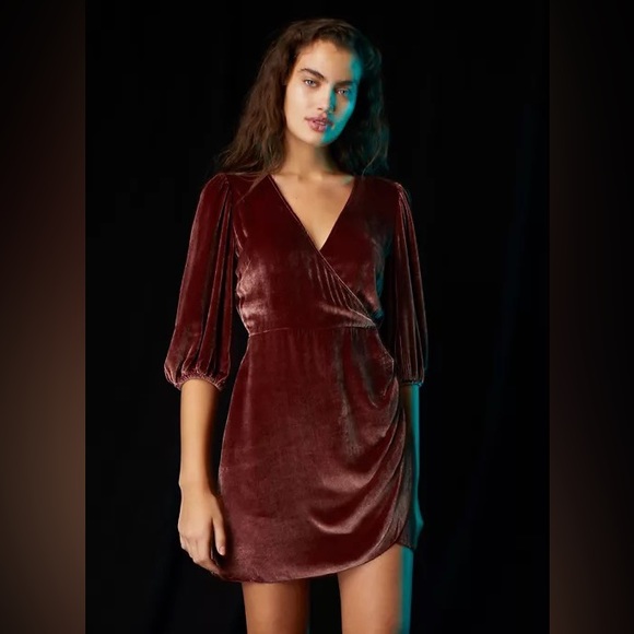 Wilfred Lyric Velvet Green Long Sleeve Dress - Picture 2 of 5